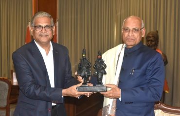02.02.2024:  The newly appointed Vice Chancellor of the Dr. Babasaheb Ambedkar Marathwada University, Chhatrapati Sambhaji Nagar Dr. Vijay Fulari called on the Governor of Maharashtra and Chancellor of the University, Ramesh Bais at Raj Bhavan, Mumbai. This was a courtesy call.