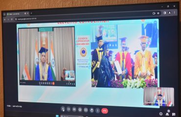 13.02.2024 : Governor presides over 11th Convocation of MAFSU through online mode