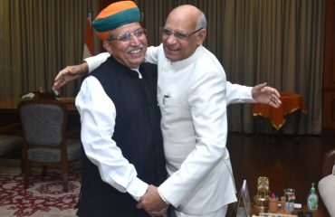 19.02.2024 : Union Minister of State Arjun Ram Meghwal meets Governor