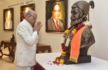 19.02.2024 : Governor offers tributes to Chhatrapati Shivaji Maharaj on his birth anniversary