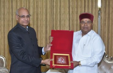 02.04.2024 : Governor of Karnataka meets Maharashtra Governor