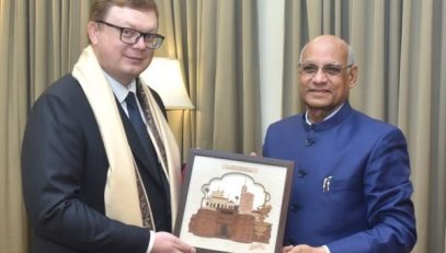 19.03.2024 : The newly appointed Consulate General of the Republic of Belarus in Mumbai meets Governor