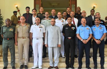 21.03.2024:  A group of senior officers of Civil Services and Armed Forces undergoing training on 'National Security and Strategic Studies' called on Governor