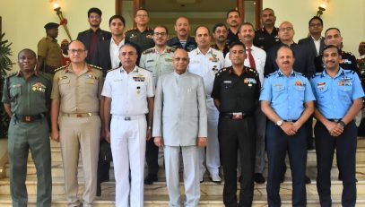 21.03.2024:  A group of senior officers of Civil Services and Armed Forces undergoing training on 'National Security and Strategic Studies' called on Governor