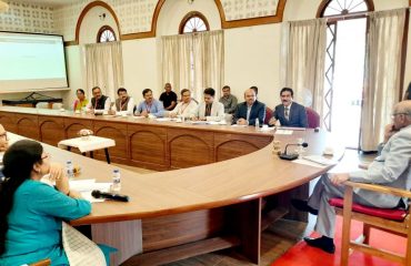 23.05.2024 : Governor helds meeting with Karmaveer Bhaurao Patil University officials