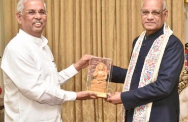 27.05.2024 :   Bihar Governor meets Governor Bais