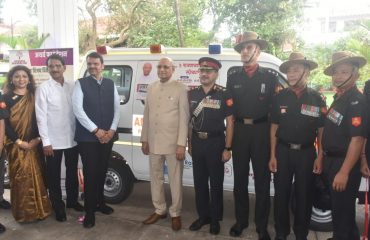 26.07.2024 : राज्यपाल, फडणवीस यांच्या हस्ते ३ उत्तरपूर्व राज्यांसाठी रुग्णवाहिका रवाना