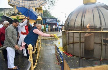 Governor visits the Chaitya Bhoomi memorial and offered his floral tributes to the Architect of the Indian Constitution Bharat Ratna Dr Babasaheb Ambedkar