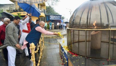 Governor visits the Chaitya Bhoomi memorial and offered his floral tributes to the Architect of the Indian Constitution Bharat Ratna Dr Babasaheb Ambedkar