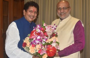 05.08.2024 : Minister Deepak Kesarkar calls on Governor