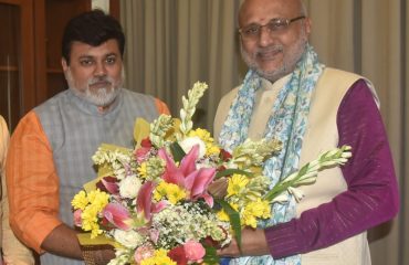 05.08.2024 : Industries Minister Uday Samant meets Governor