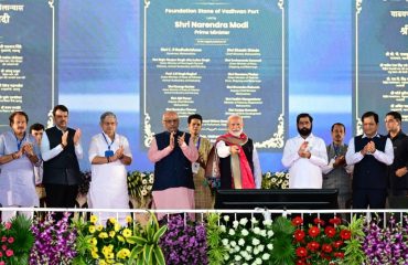 Prime Minister Narendra Modi inaugurates various development projects in Palghar district