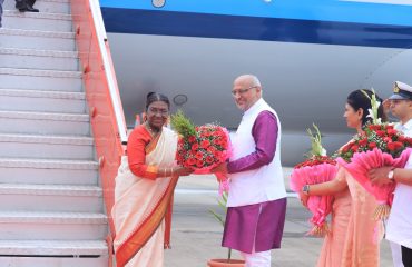 Governor welcomes President in Kolhapur