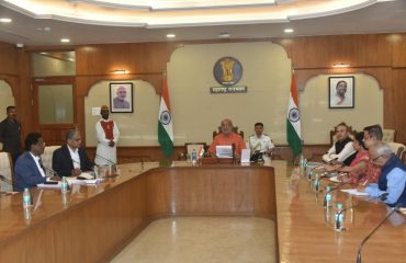 VC of Dr. Babasaheb Ambedkar Marathwada University make an elaborate presentation to Governor