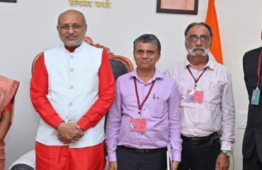 30.09.2024:  Governor meets representatives of various political parties and delegations at Gondia