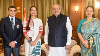 30.10.2024: Governor C P Radhakrishnan congratulated Kaamya Karthikeyan, the 16 year old mountaineering prodigy, who recently became India's youngest and the world's second youngest to scale Mount Everest from Nepal. Kaamya, a class XII student at Navy Children School, accompanied by her father Cdr S Karthikeyan and mother Lavanya met the Governor at  Raj Bhavan Mumbai. The Governor blessed the young mountaineer in her mission 