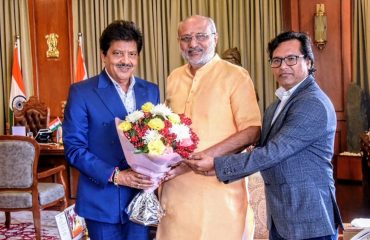 Playback Singer Padma Bhushan Udit Narayan meets Governor