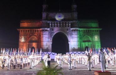 14.12.2023 : Governor attends Beating Retreat Ceremony on Navy Day