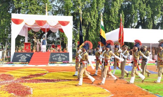 02.01.2025 : Governor attends State Police Raising Day function