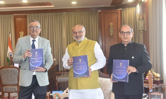 06.01.2025: Maharashtra State Lokayukta Justice V. M. Kanade (retd) and Upa Lokayukta Sanjay Bhatia presented the 51th  Annual Consolidated Report about the performance of Lokayukta and Upa-Lokayukta for the year, 2023 to State Governor C.P. Radhakrishnan at Raj Bhavan Mumbai