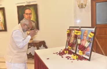 12.01.2025: Governor offers tribute to Rajmata Jijau Maa Saheb, Swami Vivekananda