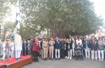 12.01.2025: Governor flagged off the edition of the Parade of Veterans of the Armed Forces