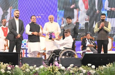 19.01.2025 : दिव्यांग महा उत्सव 'पर्पल जल्लोष'चा समारोप राज्यपालांच्या उपस्थितीत संपन्न