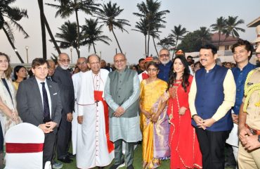 26.01.2025:  Governor of Maharashtra C P Radhakrishnan hosted the traditional reception and high tea for eminent invitees on the occasion of 76th Republic Day at Raj Bhavan Mumbai. The reception started with the playing of the National Anthem and the state song. Joined by the Chief Minister Devendra Fadnavis, the Governor extended Republic Day greetings to all. Spouse of the Governor Smt Sumathi Radhakrishnan, Chief Minister Devendra Fadnavis and Amruta Fadnavis, Union Minister of Textiles Giriraj Singh, Speaker of Legislative Assembly Rahul Narwekar, Deputy Speaker of Legislative Council Dr. Neelam Gorhe, Chief Justice of Bombay High Court Justice Alok Aradhye, Business leaders Ashok Hinduja, Prakash Hinduja, Niranjan Hiranandani, MLA Amin Patel, Vice-Chancellor of University of Mumbai Dr. Ravindra Kulkarni, SNDT Women's University's Vice-Chancellor Dr. Ujjwala Chakradeo, HSNC University's Vice-Chancellor Dr. Hemlata Bagla, actor Jackie Shroff, playback singer Udit Narayan, actor Varsha Usgaonkar, Chief Secretary Sujata Saunik, Police Commissioner Vivek Phansalkar, Diplomats from various countries in Mumbai, outgoing Archbishop of Mumbai Cardinal Oswald Gracias, new Archbishop John Rodrigues and dignitaries from various fields were present.