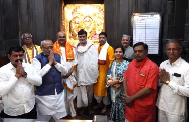 07.02.2025 : राज्यपालांनी दिली श्री काळाराम मंदिराला भेट