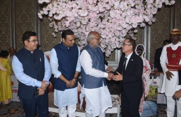 10.02.2025: जपानचे सम्राट नारुहितो यांच्या ६५व्या वाढदिवसानिमित्त जपानच्या मुंबईतील वाणिज्यदुतावासातर्फे आयोजित स्वागत समारंभ राज्यपाल सी.पी. राधाकृष्णन यांच्या प्रमुख उपस्थितीत मुंबई येथे संपन्न झाला.  या प्रसंगी महाराष्ट्र विधानसभेचे अध्यक्ष राहुल नार्वेकर, राजशिष्टाचार मंत्री जयकुमार रावल, कौशल्य विकास मंत्री मंगल प्रभात लोढा, मुंबईतील जपानचे वाणिज्यदूत यागी कोजी, मुख्य सचिव सुजाता सौनिक, उद्योगक्षेत्रातील प्रमुख व्यक्ती तसेच विविध देशांचे वाणिज्यदूत उपस्थित होते.