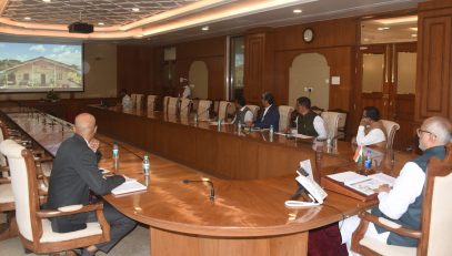 14.02.2025 : Governor reviews the presentation on Gondwana and Nagpur Universities