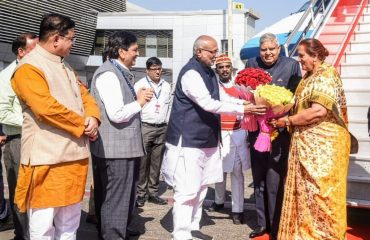 06.03.2025: Governor welcomes Vice-President of India Jagdeep Dhankhar in Mumbai