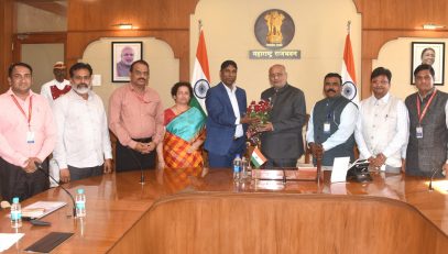 07.03.2025 : Governor reviews the presentation on Solapur Universities