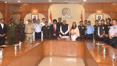 17.03.2025:  Senior officers of Civil Services and Armed Forces from NDC, New Delhi meets Governor