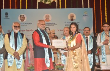 25.03.2025 : Governor presides over the 4th Convocation of the Dr Homi Bhabha State University