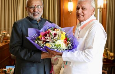 Bihar Governor Arif Mohammed Khan meets Governor