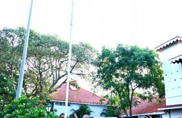 01.05.2025: 66th Maharashtra State Foundation Day: Governor Radhakrishnan hoists national flag at Raj Bhavan