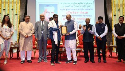 02.05.2025 : Padma Awardees from the State Honored by Governor