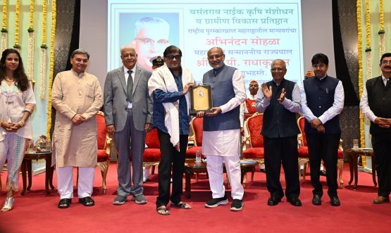 राज्यातील पद्म पुरस्कार विजेत्यांचा राजभवन येथे सन्मान