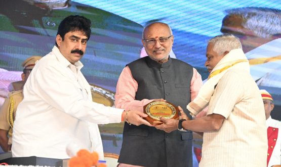 18.05.2025: Governor presides over the 61st Anniversary of the Sree Narayana Mandira Samiti at Chembur, Mumbai
