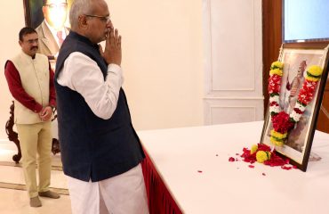 29.05.2025 : Governor pays tributes to Maharana Pratap on birth anniversary