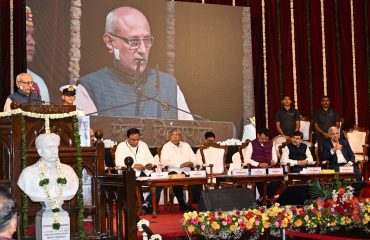 27.05.2025: Governor inaugurates Swatantryaveer Vinayak Damodar Savarkar Study and Research Center in University of Mumbai