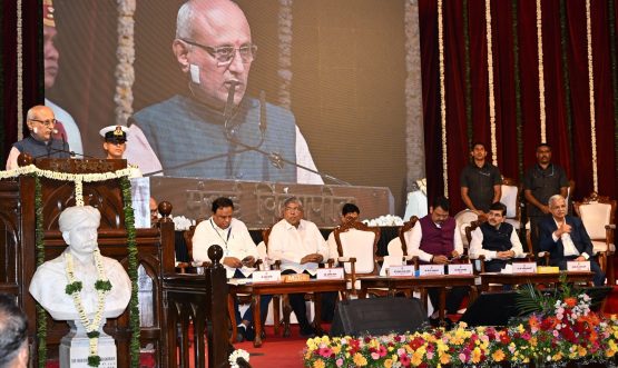 27.05.2025 : राज्यपालांच्या उपस्थितीत मुंबई विद्यापीठाने निर्माण केलेल्या स्वातंत्र्यवीर विनायक दामोदर सावरकर अभ्यास व संशोधन केंद्राचा उदघाटन सोहळा संपन्न