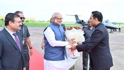 Governor arrives in Nashik