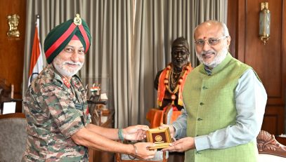 Chief of Staff, Maharashtra Gujarat & Goa area Maj Gen Bikramdeep Singh meets Governor