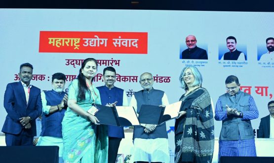 25.06.2025: Governor addresses the Plenary Session of Maharashtra Industry Dialogue