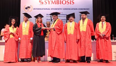 Governor presides over the Convocation ceremony of Symbiosis International University in Pune