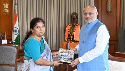 Principal Chief Commissioner of Income-tax, Mumbai Malathi Sridharan meets Governor