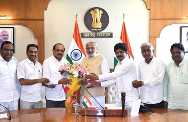 16.07.2025:  Minister of Water Resources Radhakrishna Vikhe Patil with a delegation of farmers met the Governor of Maharashtra C. P. Radhakrishnan at Raj Bhavan, Mumbai. They presented a memorandum to the Governor regarding the issue of land allocation to farmers in Haregaon in Shrirampur tehsil of Ahmednagar district.