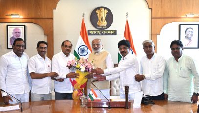 16.07.2025:  Minister of Water Resources Radhakrishna Vikhe Patil with a delegation of farmers met the Governor of Maharashtra C. P. Radhakrishnan at Raj Bhavan, Mumbai. They presented a memorandum to the Governor regarding the issue of land allocation to farmers in Haregaon in Shrirampur tehsil of Ahmednagar district.